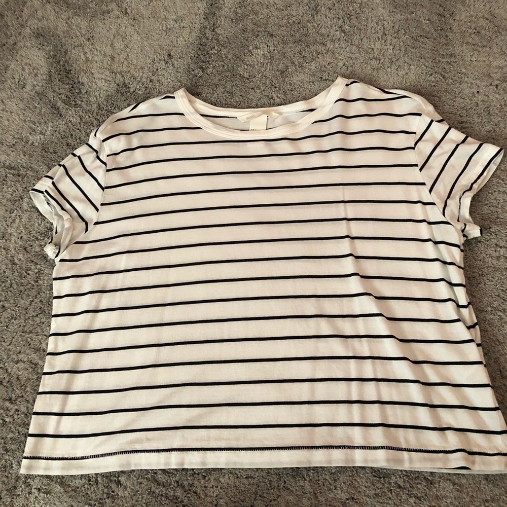 basic striped top